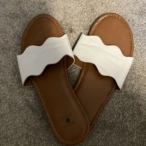 Shade & shore summer sandals size 8